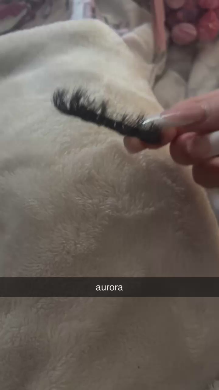 Aurora Lashes